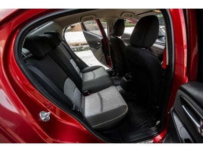 Mazda 2 Skyactive Hi Connec (4DR) 1.3  ปี 2018 A/T เบนซิน รูปที่ 10